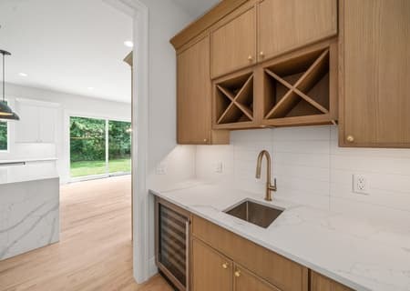 Portside Seagrass + Pure White